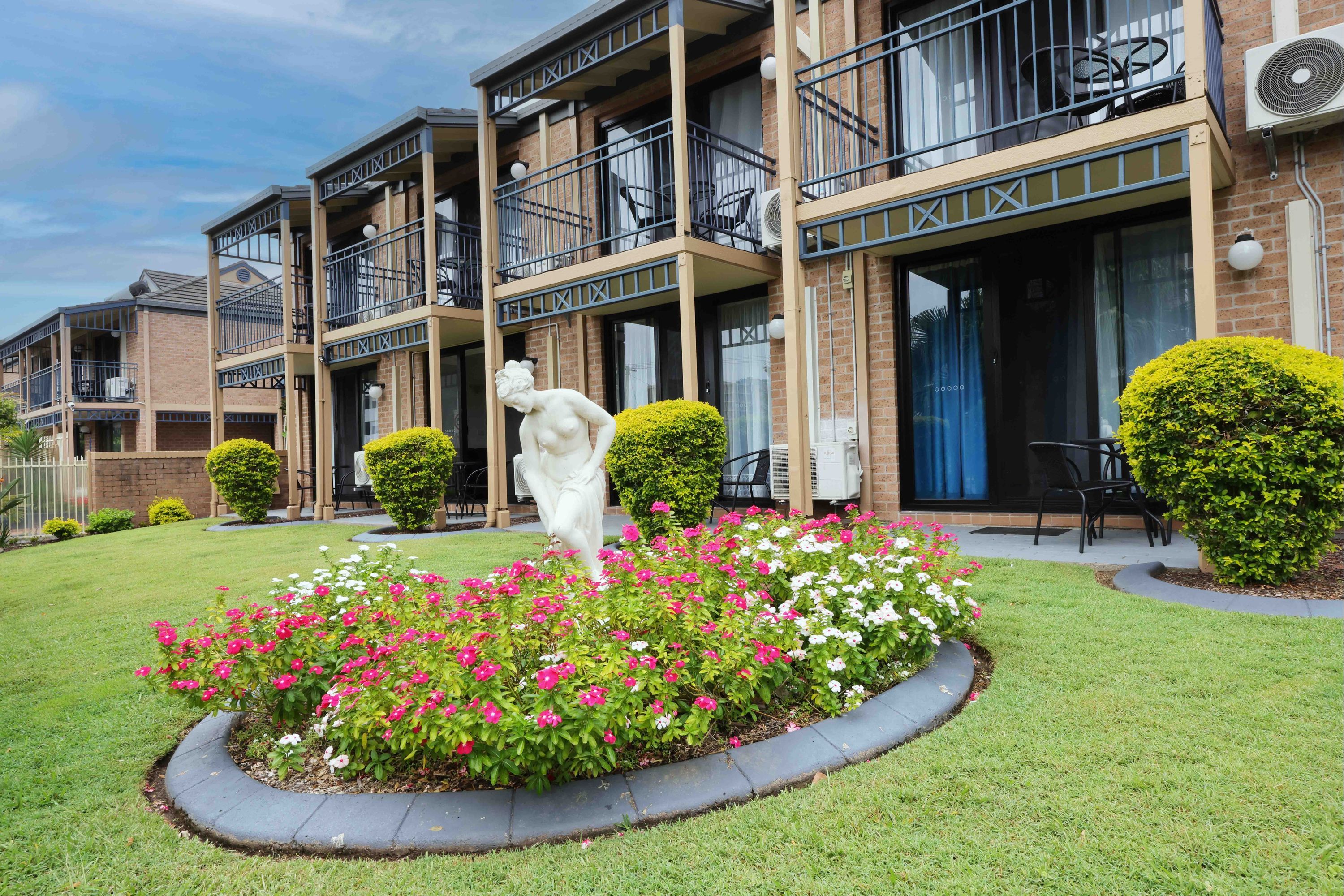 تاون بيتش موتور إن