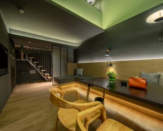 Opus Hotel Jiangmen - Jiangmen - Huiskamer