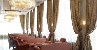 Margarona Royal Hotel - Prevesa