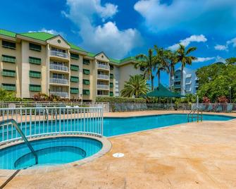 Sunny Condo with WiFi, Hot Tub, Pool & Tennis - Cayo Hueso - Piscina