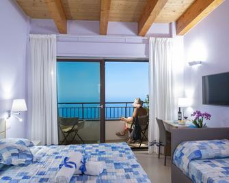 Villa Paradise Resort - Agerola - Sypialnia