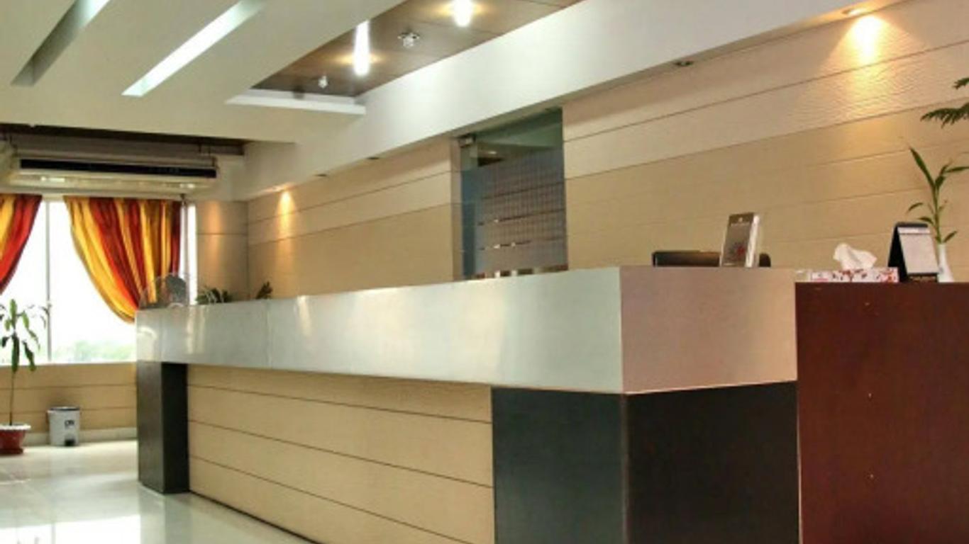 Richmond Hotel & Apartments