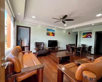 Affordable Apartment for Family / Friends 3 Bed Room . - Suva - Salon
