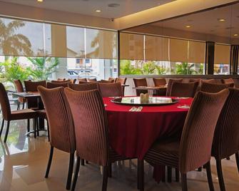 DeHome Boutique Hotel - Kuching - Restaurante