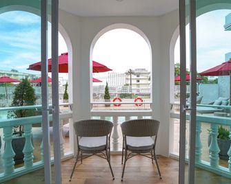 Hotel Midtown Ratsada - Phuket City - Balcon