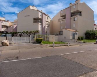 Apartment Les Saladelles-8 by Interhome - Le Grau-du-Roi - Gebouw