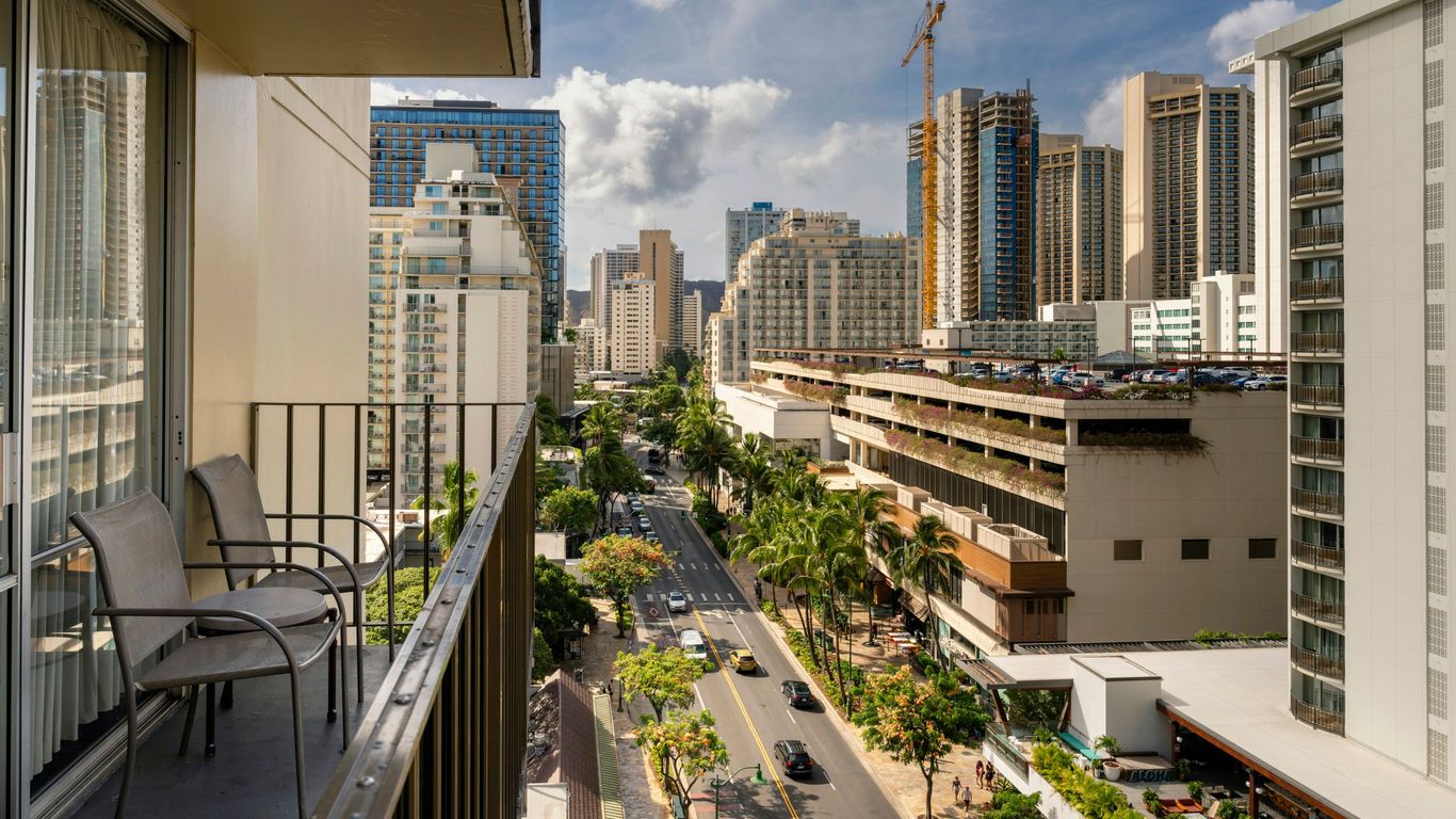 Ohia Waikiki Studio Suites