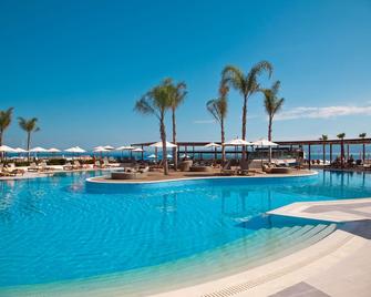 Miraggio Thermal Spa Resort - פאליאורי - בריכה