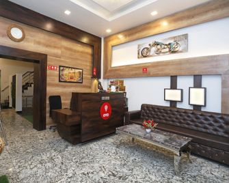 Hotel G20 Inn - Kota - Lobby