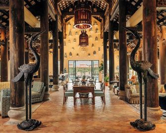 Camp Lucy - Dripping Springs - Lobby