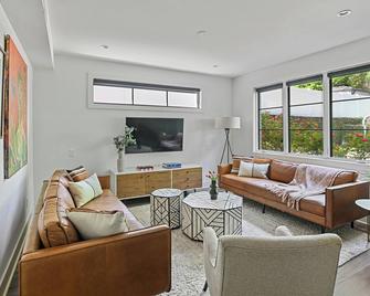 Le Venture by Minty Living - Atlanta