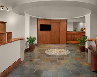 Larkspur Landing Extended Stay Suites Bellevue - Bellevue - Ingresso