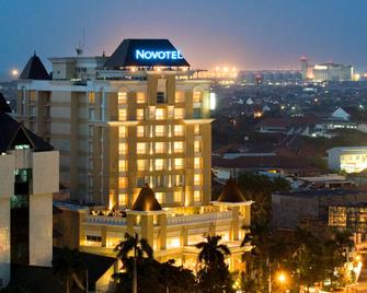 Novotel Semarang - סמראנג - בניין