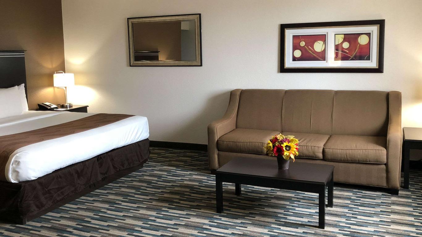 Quality Inn & Suites Denver International Airport