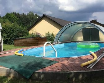 Haus Ruhland - Tiefenbach (Cham) - Pool