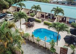 Coral Sands Apartments - Arorangi - Pool