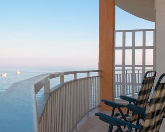 Hotel Il Girasole - Bova Marina - Balcony