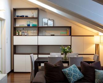 Casa Cambria - كومو - غرفة طعام