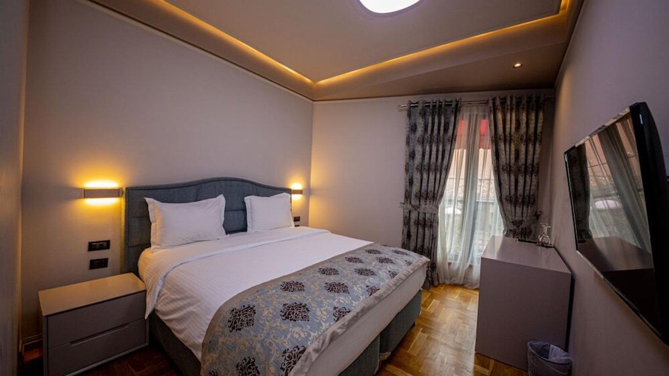City Center Hotel