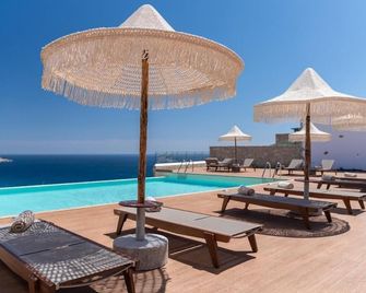 Sophid Wellness Suites Karpathos - Lakki