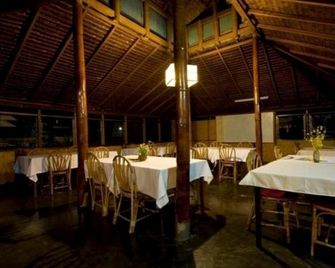 Hotel Pison - Rantepao - Restaurante