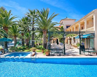 Hotel Rosa - Denia - Piscina