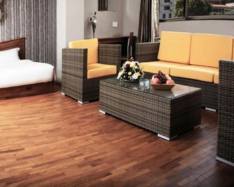 Merchant Art Boutique Hotel - יאנגון - סלון