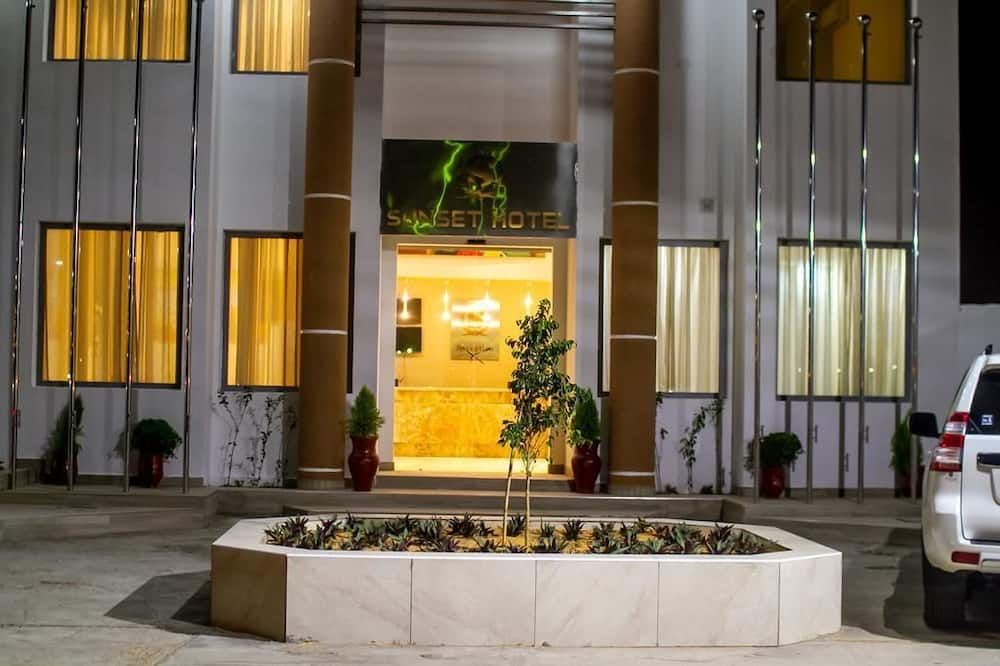 صن سيت هوتل - Nouakchott - مبنى