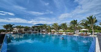Sea Star Resort - Dong Hoi - Pool