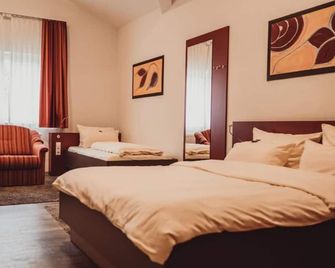 Hotel Gutshof - Herborn