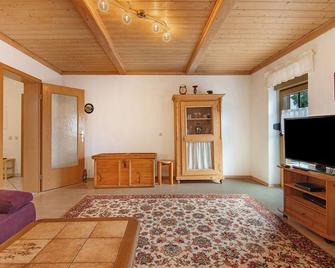 Ferienwohnung Schneider - Regen - Living room