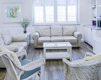 Two Bedroom Condo,Ocean View Ormond Beach 1719822 - Ormond Beach