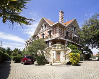 Hôtel Le Dauphin - Arcachon - Bygning