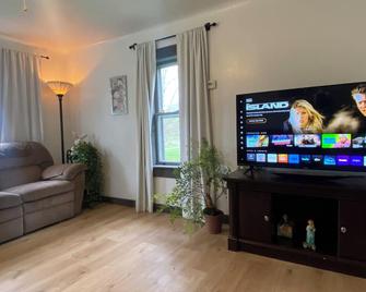 The Gnome Home - Decatur - Living room