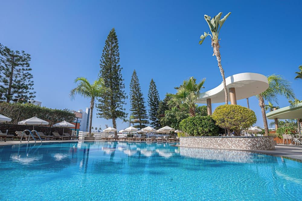 Stamatia Hotel - איה נאפה - בריכה