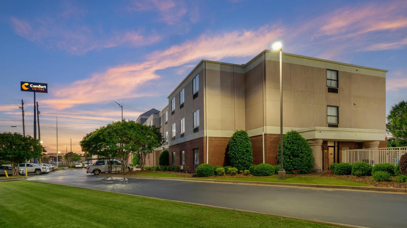 Comfort Suites Oxford I-20 exit 188