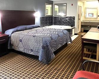 Lake Seminole Inn By Belvilla Marianna Hwy 90 - Sneads - Habitación