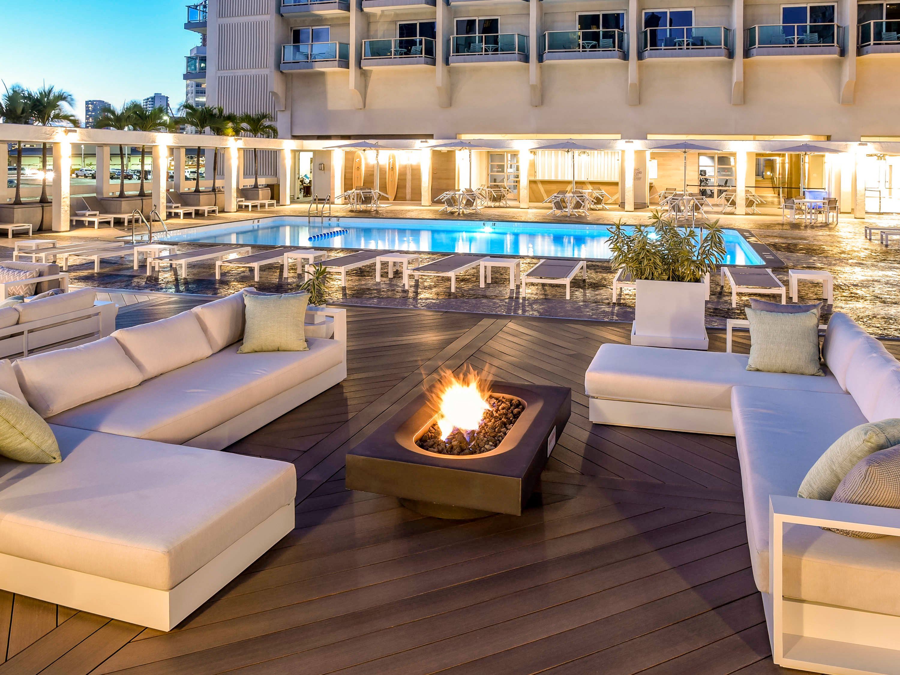 ألا موانا هوتل باي مانترا