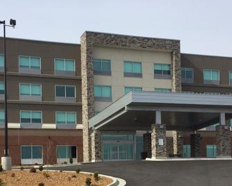 Holiday Inn Express & Suites Danville - Danville - Building