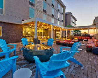 Home2 Suites by Hilton Wilmington Wrightsville Beach - Wilmington - Patio