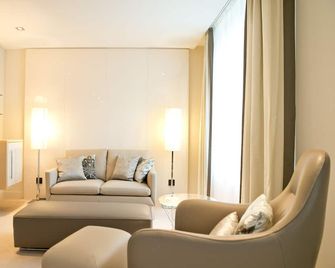 Seminar- & Freizeithotel Große Ledder - Wermelskirchen - Living room