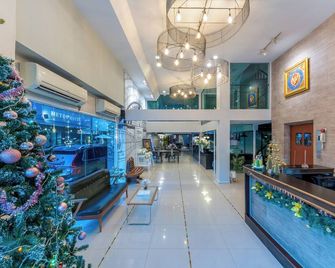 At Hua Lamphong Hotel - Bangkok - Vestíbul