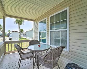 Deck and Pool Access Long Island Village Escape! - Port Isabel - Balcony