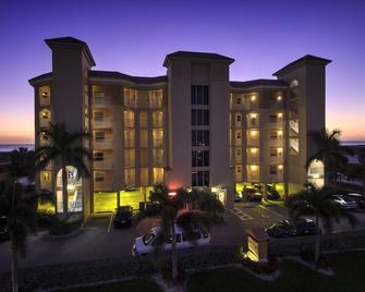 Surf Beach Resort - Treasure Island - Building