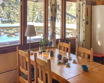 2 Bedroom Stunning Home in Norrtaelje - Norrtälje - Dining room