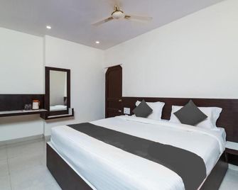 Sri Raghavendra Inn - Vishakhapatnam - Quarto