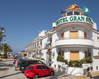 Gran Sol - Zahara de los Atunes - Bygning