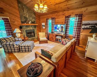 Edelweiss Cabin - Jefferson - Sala de estar