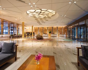 Holiday Inn Beijing Shijingshan Parkview By IHG - Pekín - Lobby