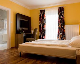 Ivy Rooms - Anif - Спальня